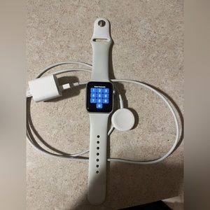 Apple Watch Series 3 aluminum grey 38mm